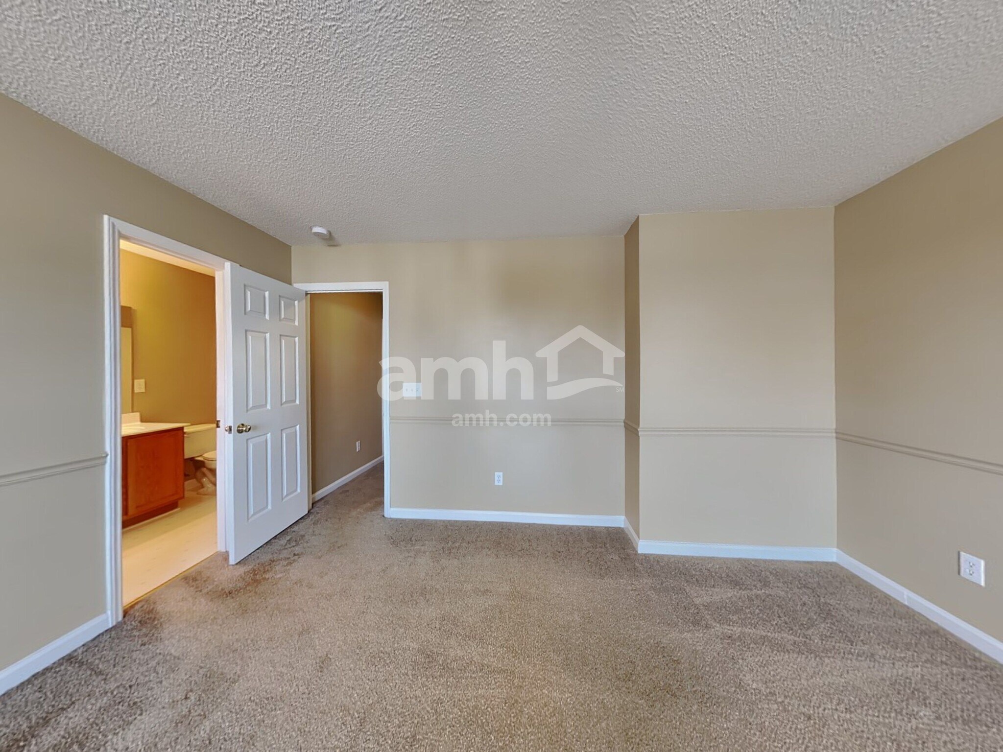 Building Photo - 4813 Mocha Ln