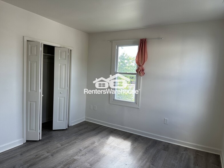 Building Photo - 1503 Cox St
