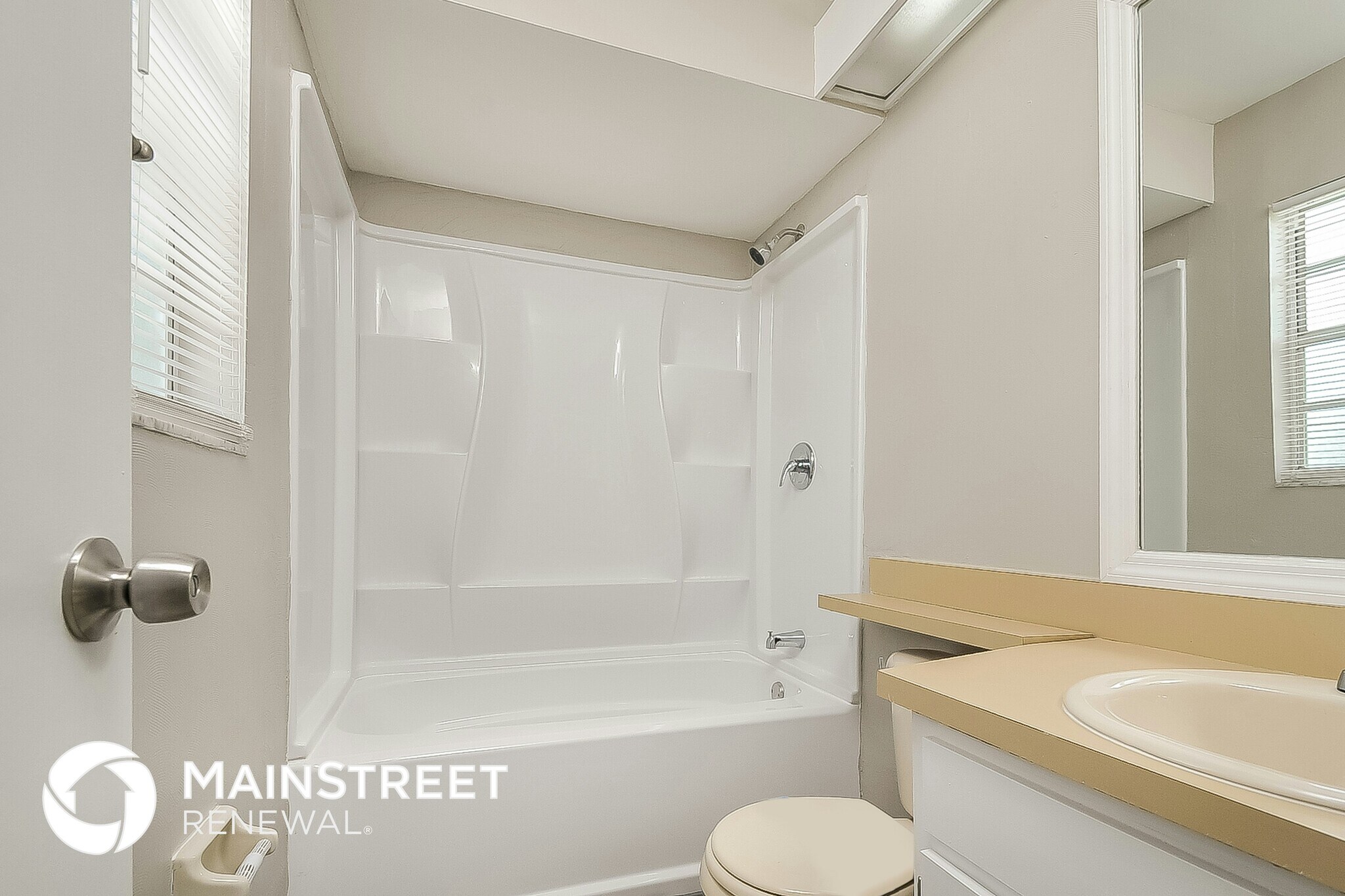 Building Photo - 1690 Palm Leaf Dr