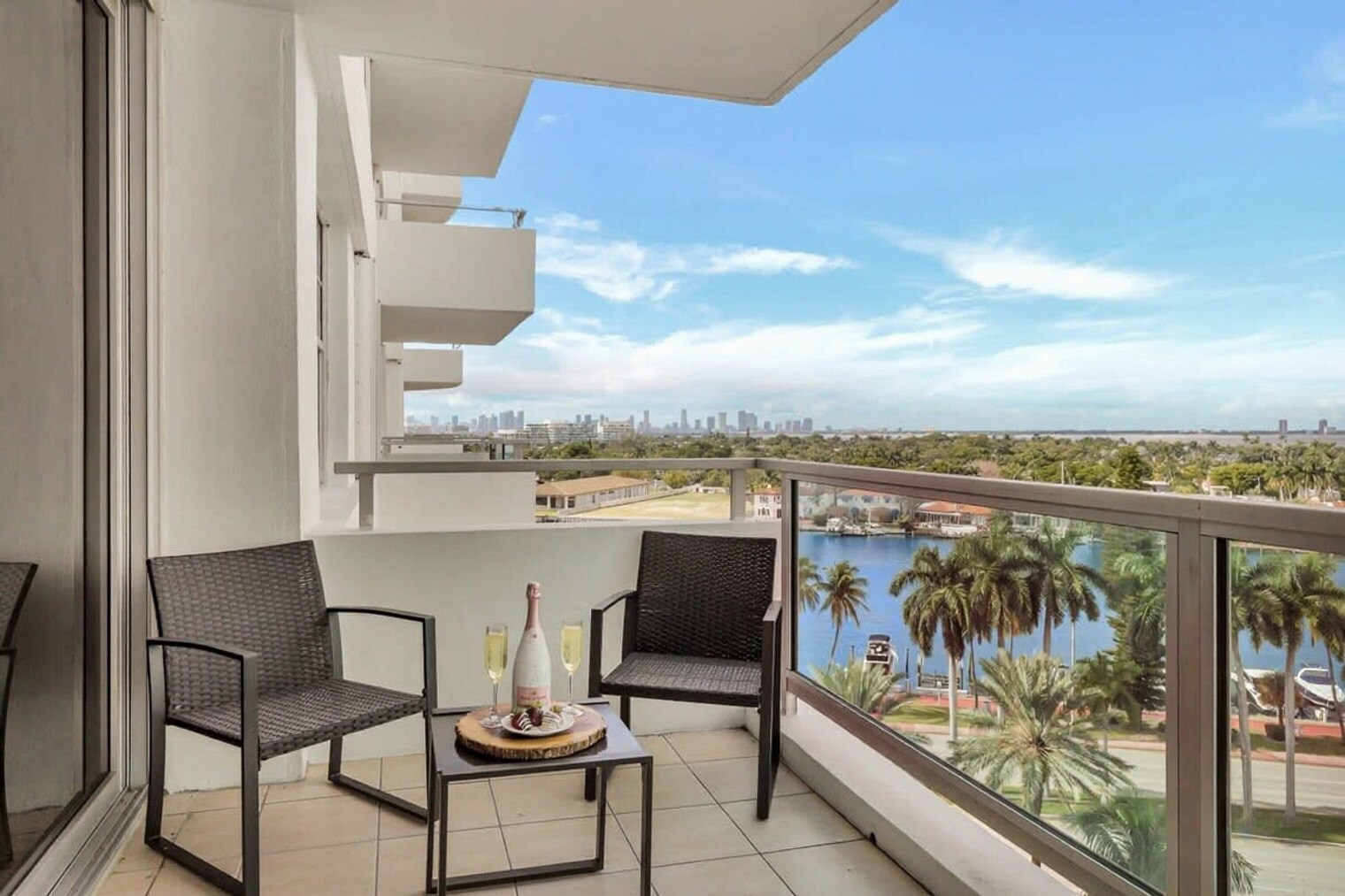 Building Photo - 5151 Collins Ave