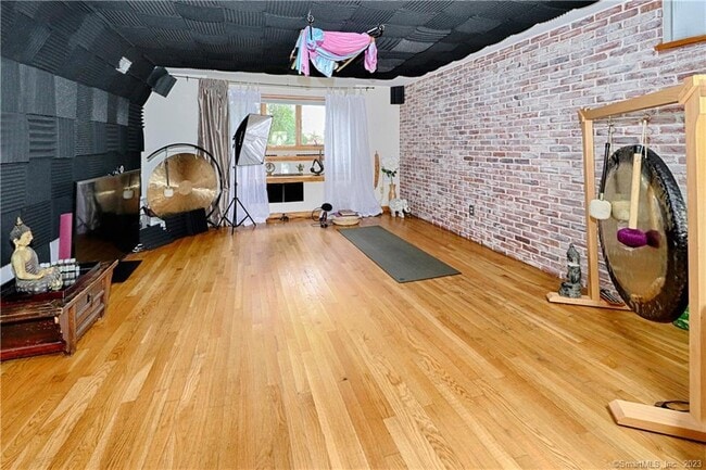 Building Photo - 37 Broad River Ln