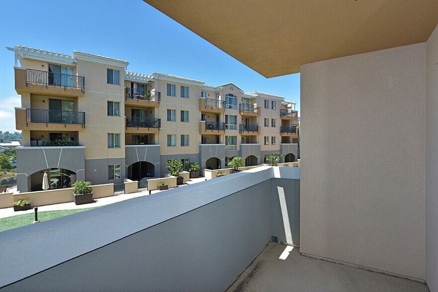 Building Photo - 3877 Pell Pl
