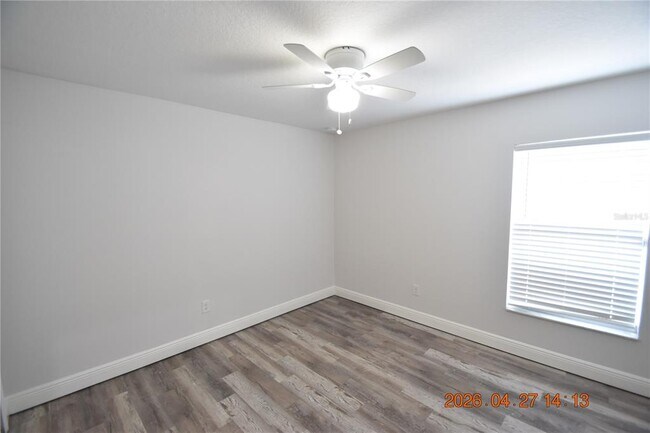 Building Photo - 9304 N 20th St