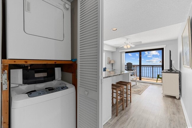 Building Photo - 4000 N Ocean Blvd