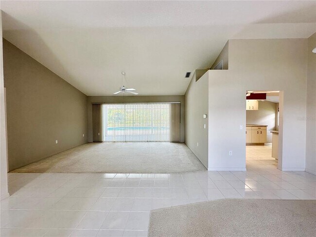 Building Photo - 5024 Southern Pine Cir