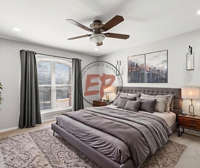 Building Photo - 4209 Green Oak Dr