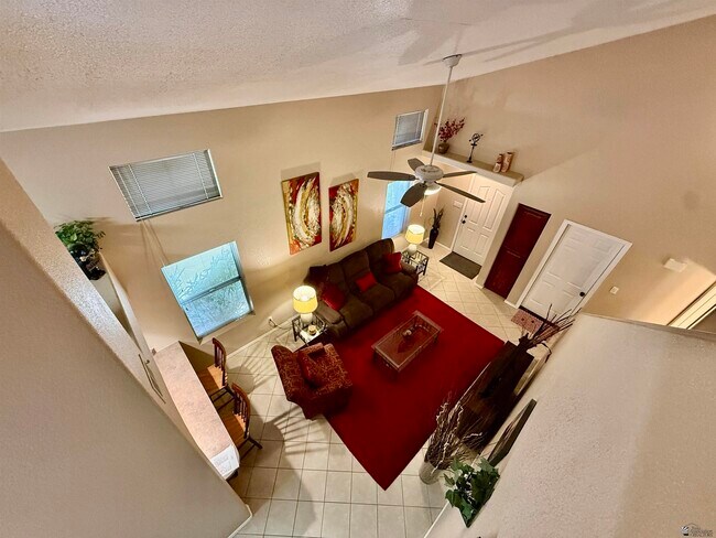 Building Photo - 10685 Calle Raquel