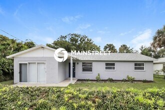 Building Photo - 3 Bedroom Pet-Friendly Home in Melbourne, FL with Main Street Renewal