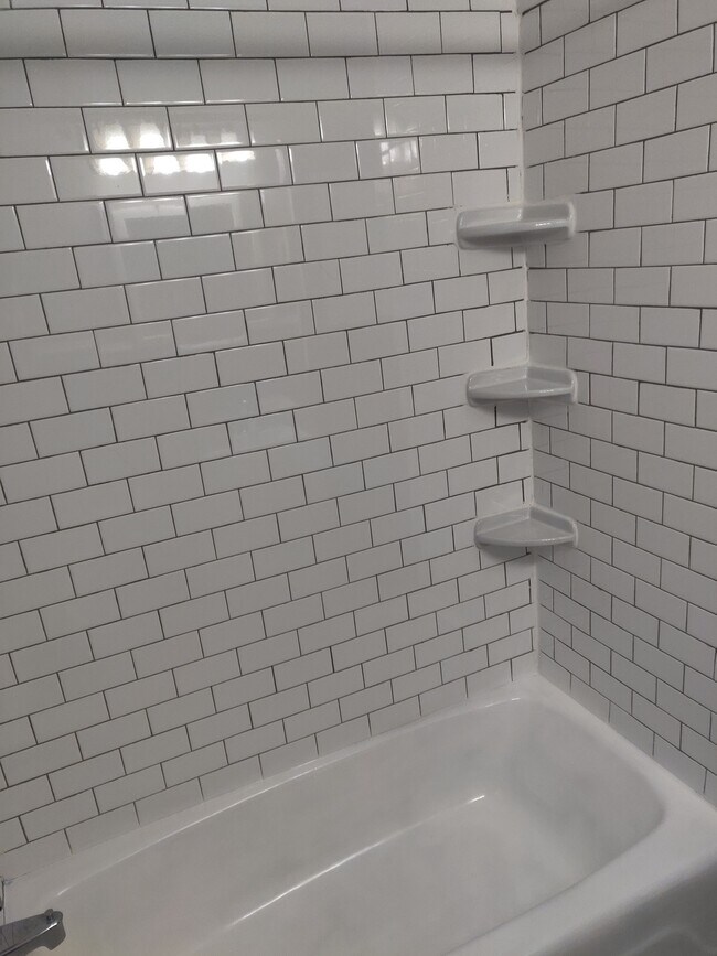 Building Photo - 308 Hoboken Rd