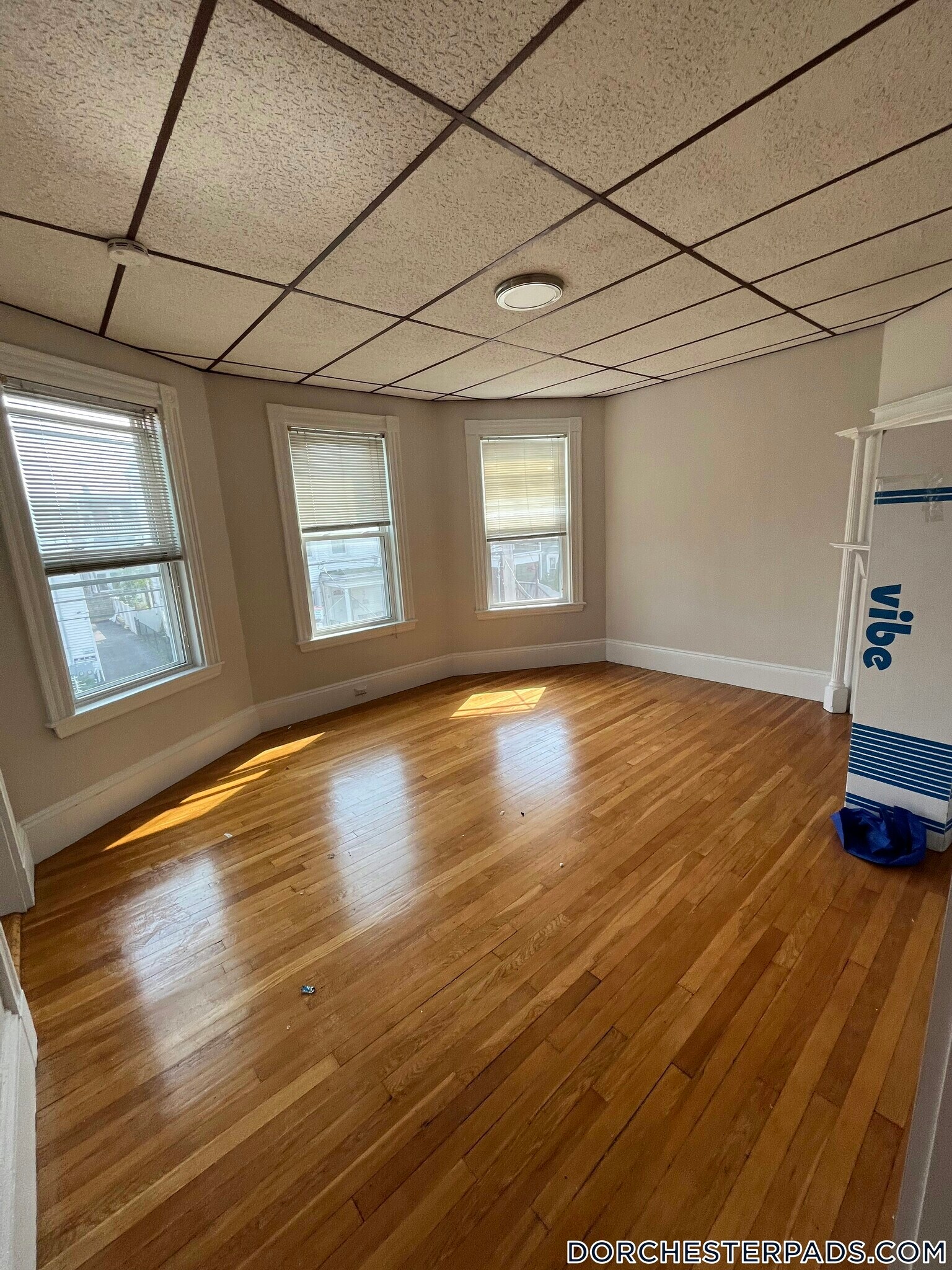 Building Photo - 26-28 Harbor View St.