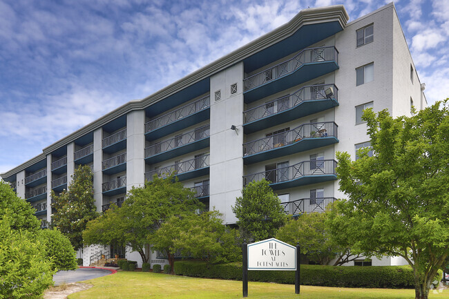 Building Photo - Towers at Forest Acres