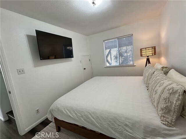 Building Photo - 33010 Donner Ln