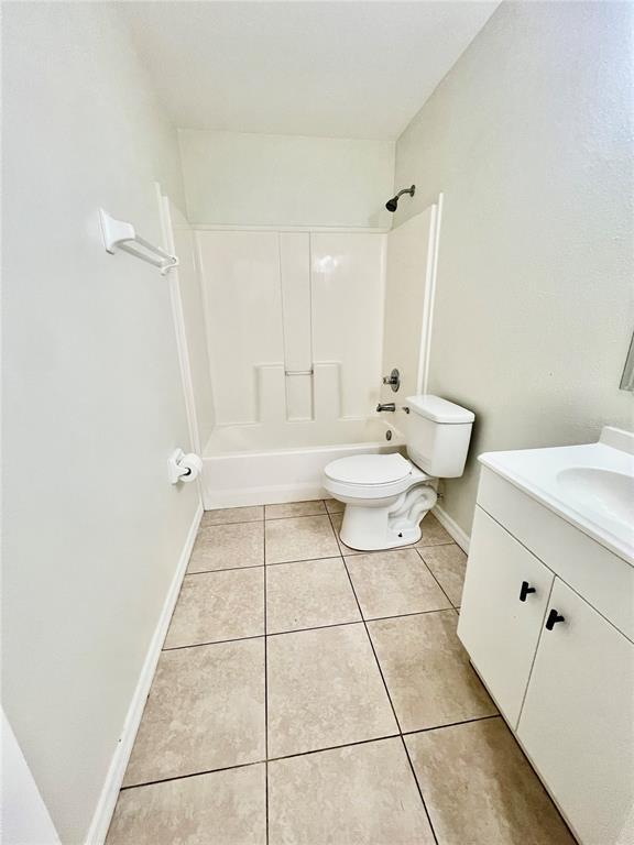 Building Photo - 37215 Grassy Hill Ln