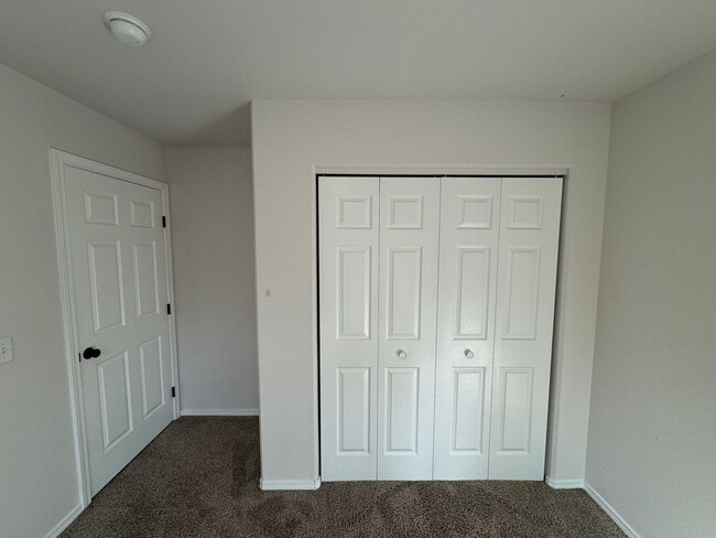 Building Photo - 1733 N Nina Cir