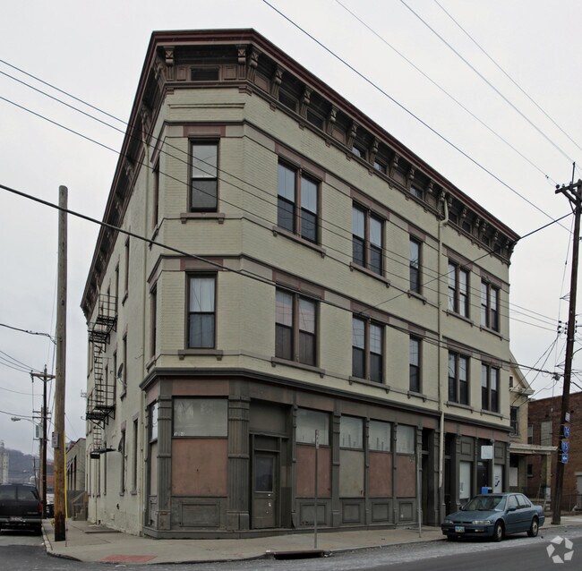 Primary Photo - 3201-3203 Colerain Ave