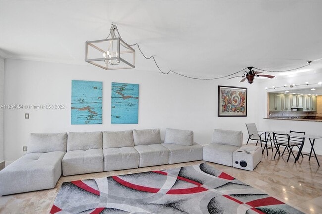 Building Photo - 406 Poinciana Island Dr