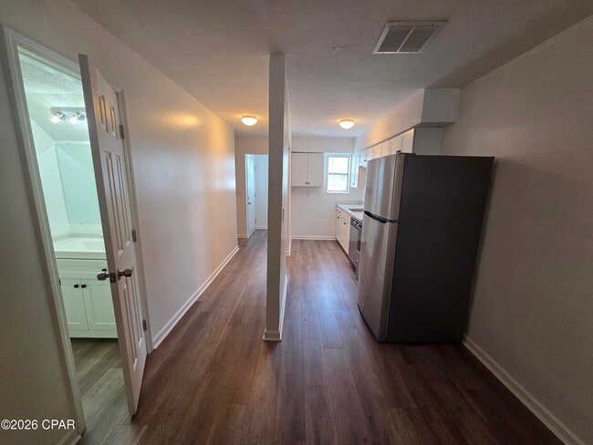 Building Photo - 6329 Omoko St