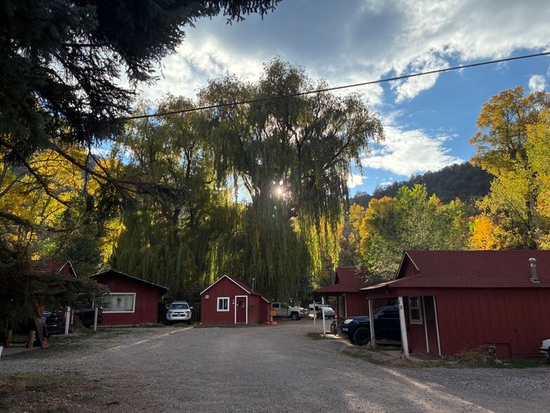 Building Photo - 1293 Co Rd 117