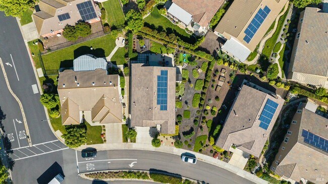 Building Photo - 295 Marks Rd