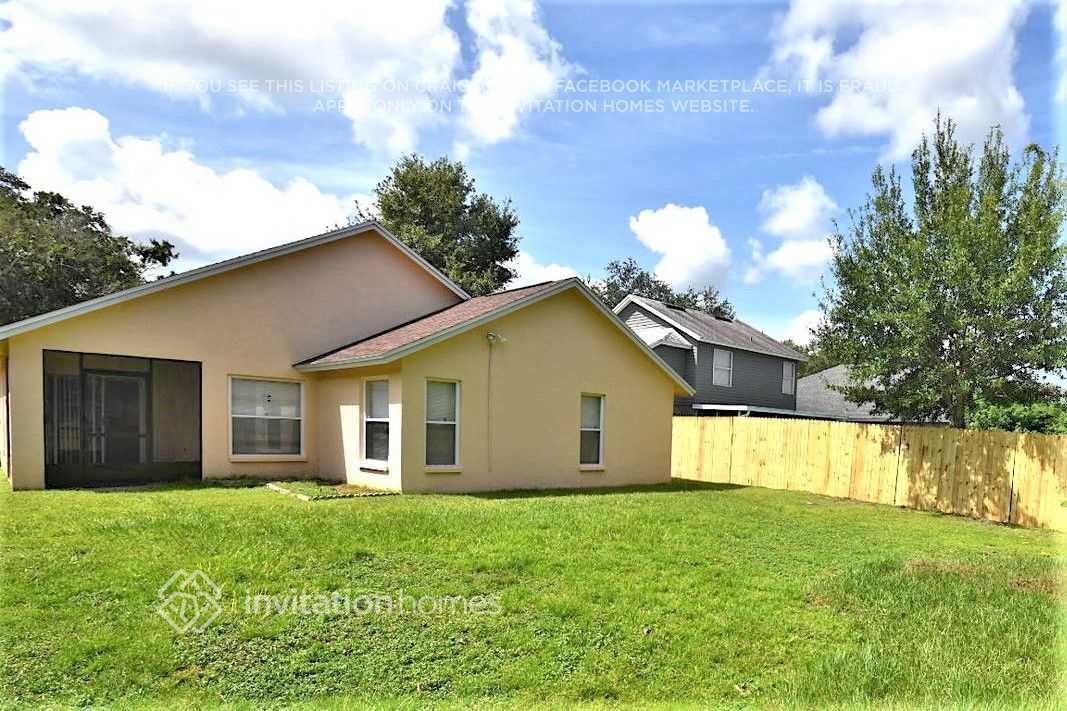 Building Photo - 5641 Paddock Trail Dr