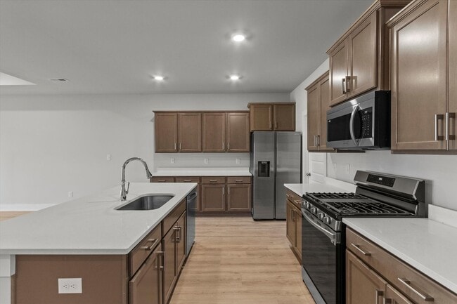 Building Photo - Discover this beautiful new townhome in th...