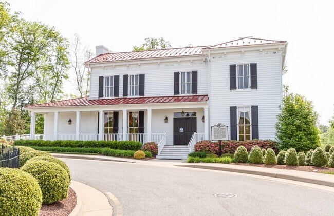 Building Photo - 8079 Rutland Village Dr, Mechanicsville, V...