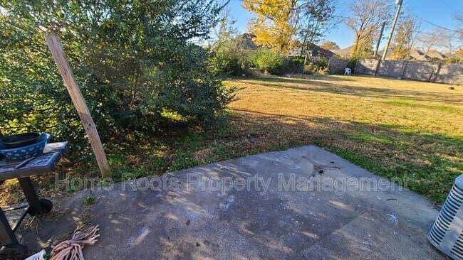 Building Photo - 1036 W Hendrix St