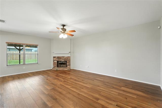 Building Photo - 1516 Marti Dr