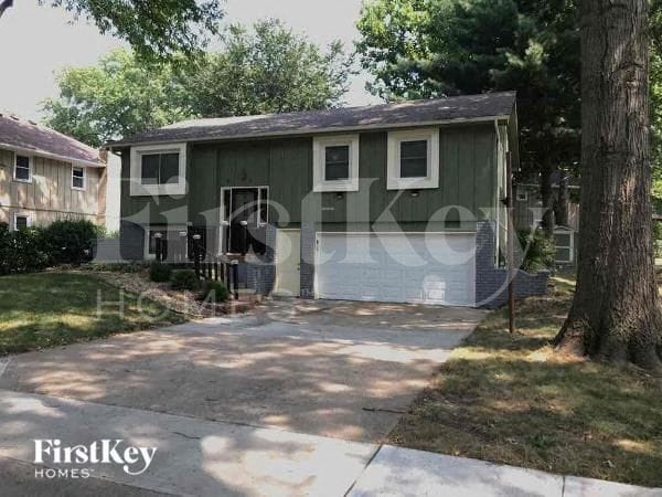 Building Photo - 9951 Parkhill St