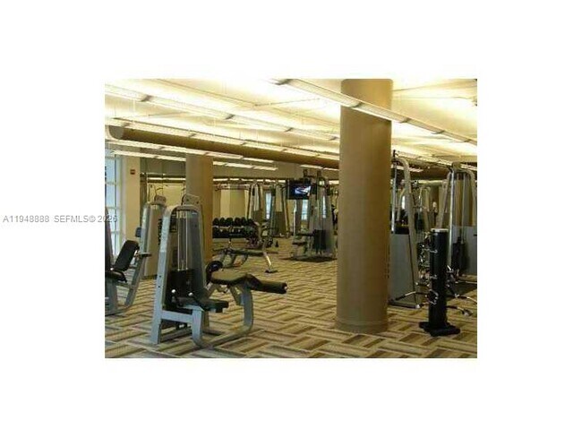 Building Photo - 244 Biscayne Blvd