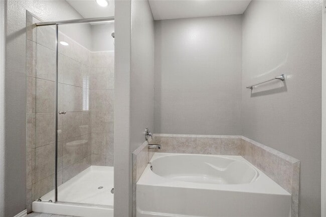 Building Photo - 29507 Whitebrush Trace Dr