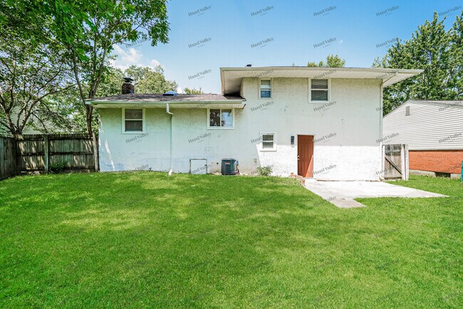 Building Photo - 4818 Colonel Perry Dr