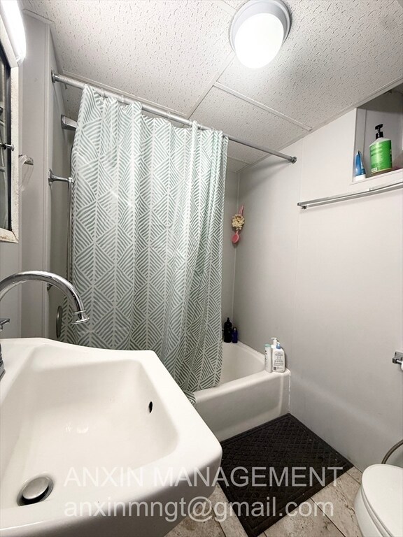 Building Photo - 71 Gardner St