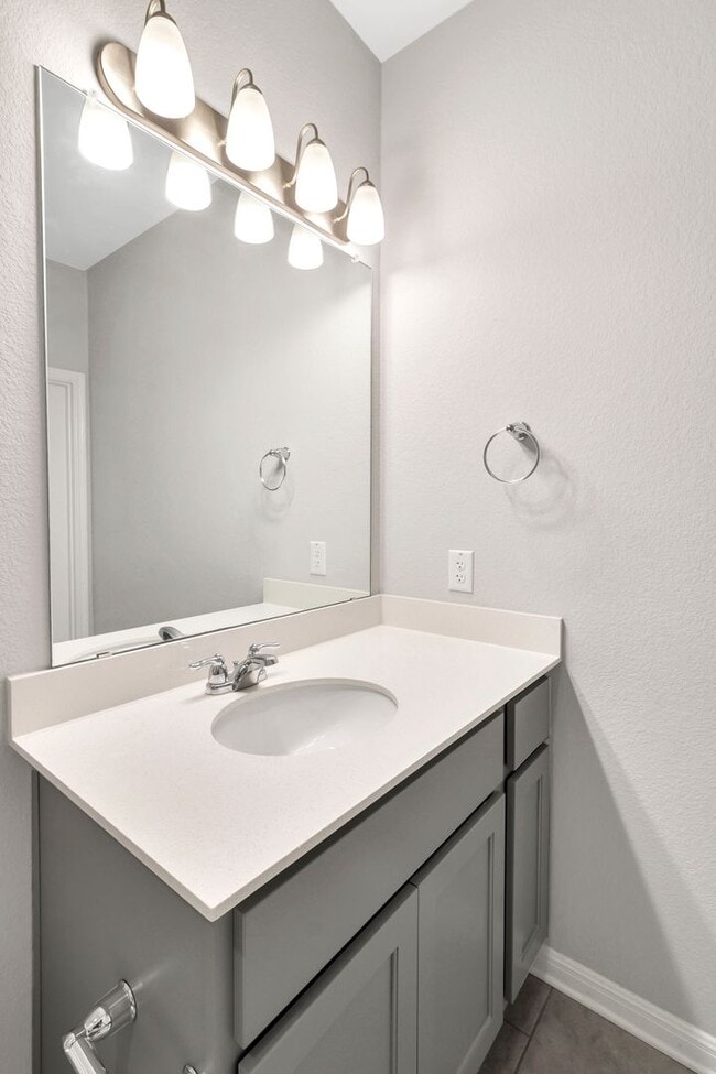 Building Photo - 227 Kellys Heroes Wy