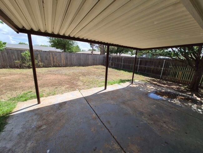 Building Photo - 4815 8th St