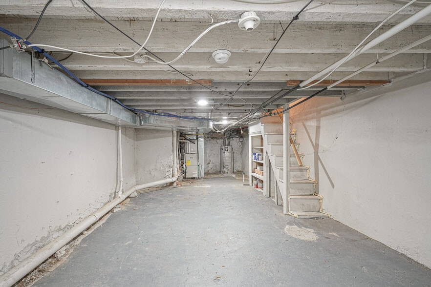 Building Photo - 1502 S Bailey St