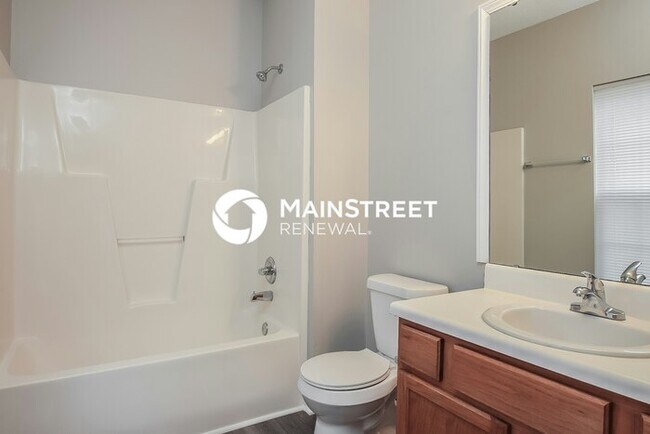 Building Photo - 3 Bedroom Pet-Friendly Home in Durham, NC with Main Street Renewal