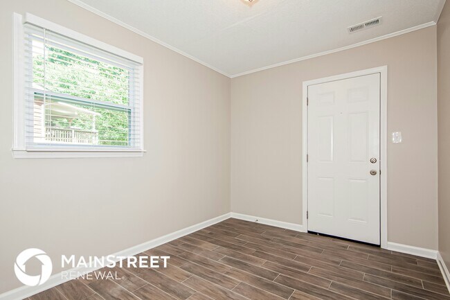 Building Photo - 1605 Rolling Meadow Ln