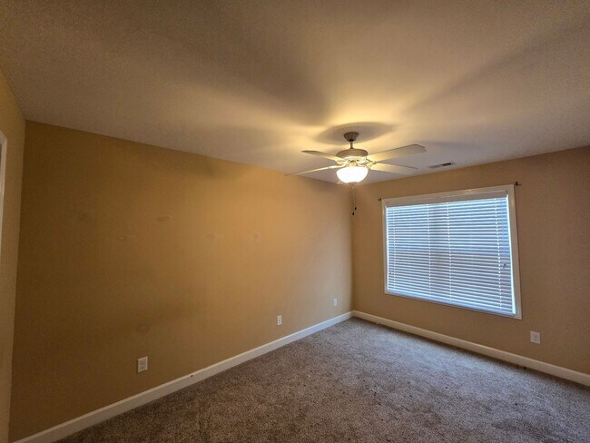 Building Photo - 5114 Chapel Ln