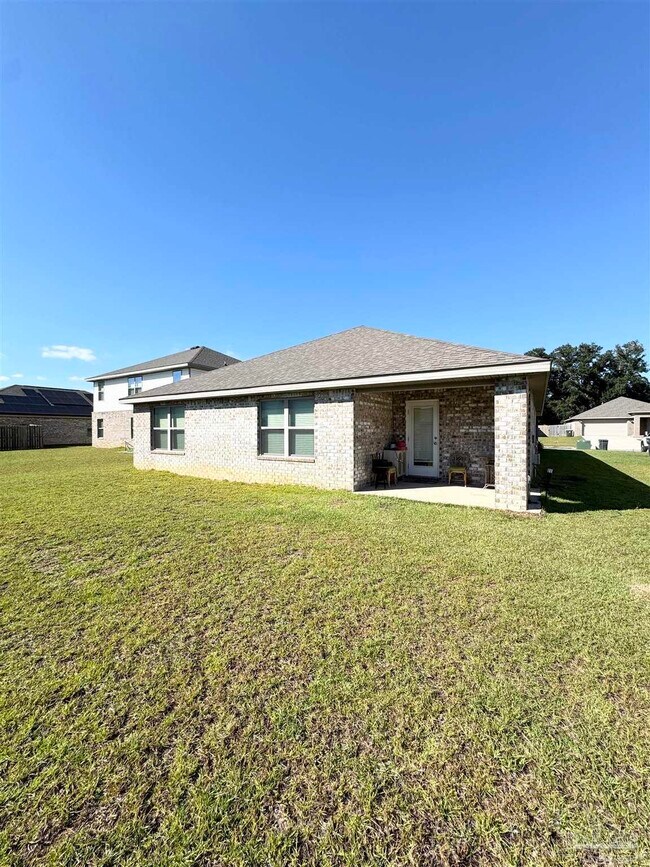 Building Photo - 6311 Burrow Ln