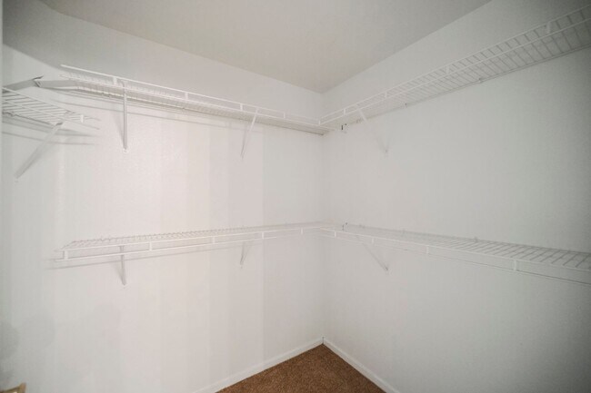 Building Photo - 7107 S Durango Dr