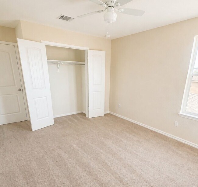 Building Photo - AVAILABLE MID MAY; APPLY TODAY ON OUR WEBSITE!!!