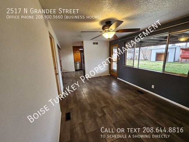 Building Photo - 2517 N Grandee St