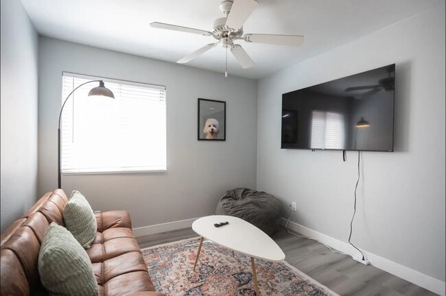 Building Photo - 8322 Montgomery St