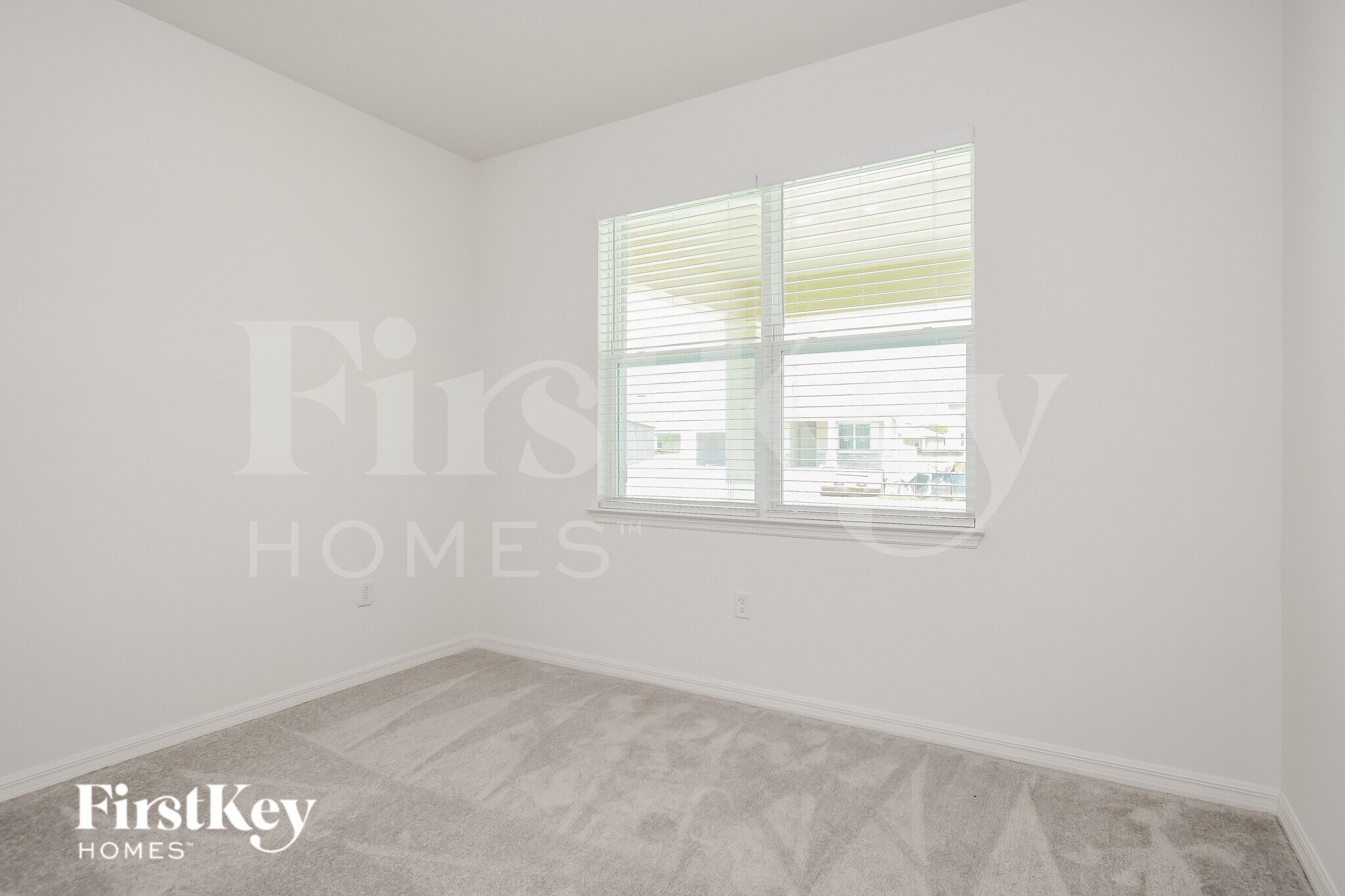 Building Photo - 1243 Ponca Rd