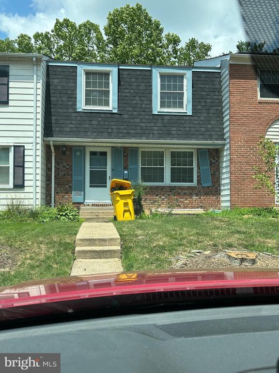 Primary Photo - 1687 Walleye Dr