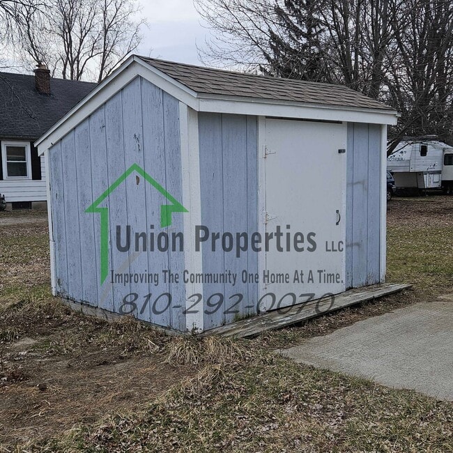 Building Photo - 1820 Kern St