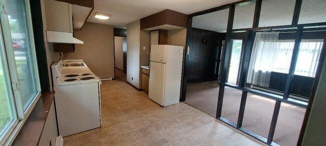 Building Photo - 147 Paras Hill Dr