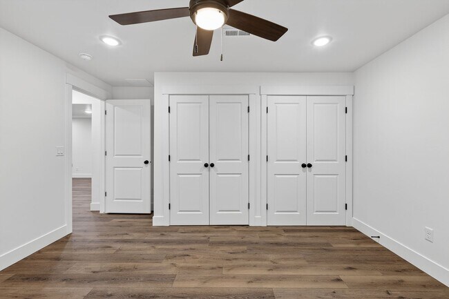 Building Photo - JR119L