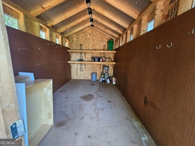 Building Photo - 3293 Covington Hwy